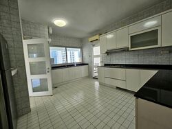 Leonie Towers (D9), Apartment #578505241
